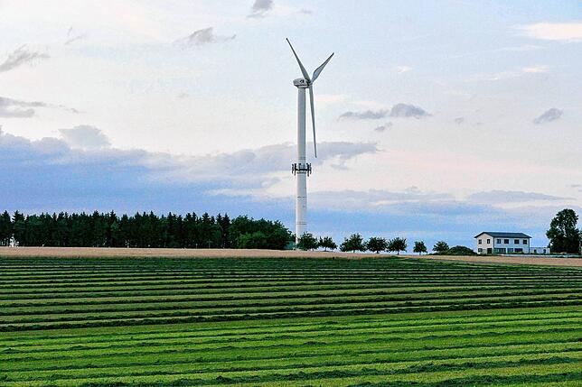 Sehr bald könnten sich auf Leibertinger Gemarkung wieder Windräder drehen. Für das defekte Windrad am Bäumlehof gibt es keine ...