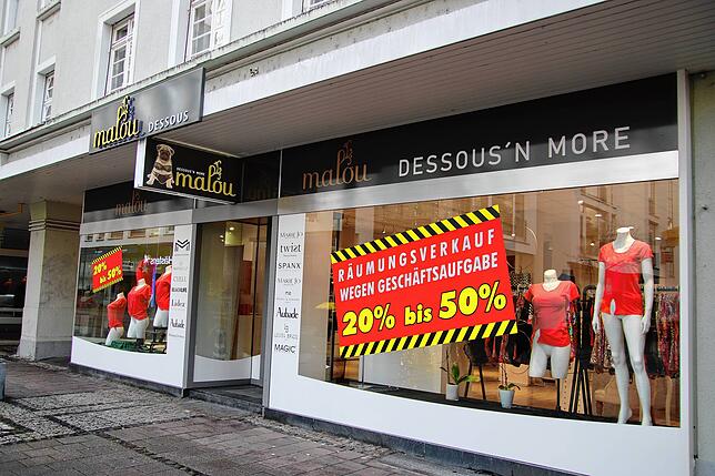 Das Dessousgeschäft „Malou“ in der Scheffelstraße hat aktuell Räumungsverkauf.
