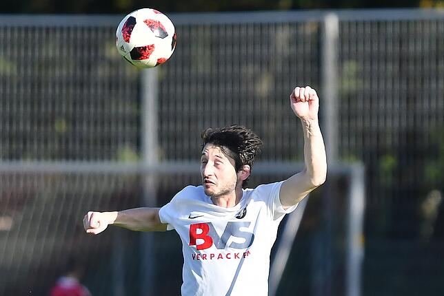 Bild 8: FC Erzingen fegt Gastgeber FV Lörrach-Brombach II mit 7:0 vom Platz &ndash; und wir haben Bilder!