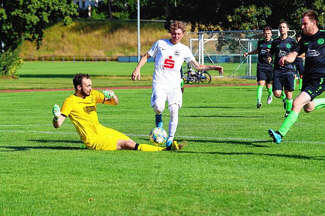 Bild 12: Die besten Bilder vom 5:2-Sieg des Hegauer FV im Testspiel beim FC Steißlingen