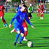 Routinier wechselt: Patric Lauber (vorn, im Test vor Jahresfrist beim Wintercup des SV Herten gegen den Freiburger FC) verlässt im ...
