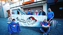 Die Großfamilie Hellstern-Rössler betreibt an Fasnacht die Besenwirtschaft Garasch. Hier ein Teil der fasnachtsverrückten Konstanzer ...