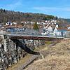 Geht es nach dem Willen des Storzinger Ortschaftsrats, soll diese Holzbrücke in Verlängerung der Zollernstraße keinesfalls endgültig ...