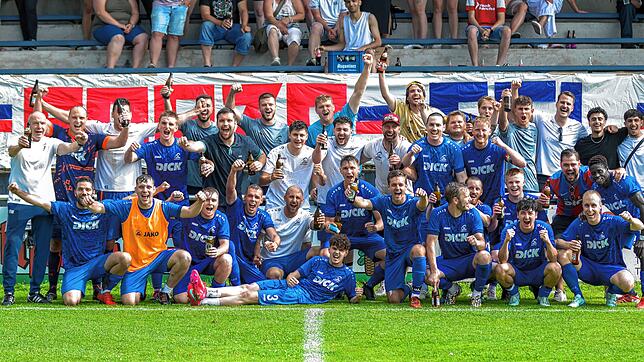 Zurück in der Kreisliga A: Mit einem 2:1-Sieg gegen die SG Lottstetten/Altenburg machte der SC Lauchringen die Meisterschaft und den ...