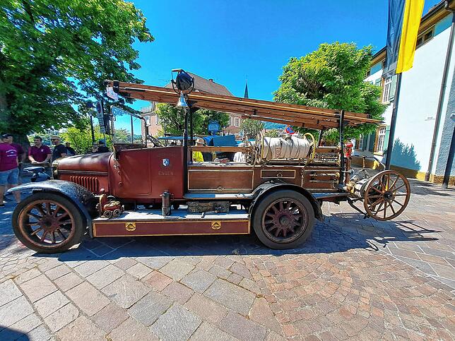 Bild 12: Alle Bilder vom Treffen der historischen Feuerwehrfahrzeuge in Engen