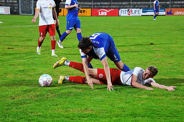 Bild 4: Irrer Pokal-Fight! Die besten Bilder vom 3:2-Sieg des SC Pfullendorf gegen den FC 03 Radolfzell