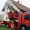 Die Drehleiter aus Todtmoos leistete bei der Abschlussprobe der Feuerwehr Herrischried gute Dienste.