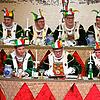 Die Gerichtsnarren um Narrenrichter Jürgen Koterzyna (erste Reihe, Mitte) haben schon so manchen Politiker verurteilt, dessen Karriere ...