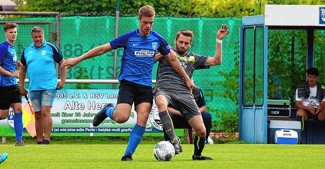Bild 30: FC Hauingen fegt den FV Degerfelden mit 10:1 vom Platz &ndash; und wir haben Bilder vom Spiel