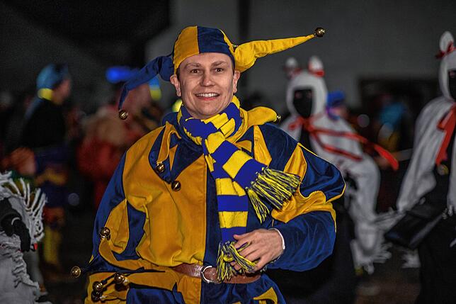Petter Letzkopf, Symbolfigur der Meßkircher Fasnet, ist wieder frei: Er wurde aus dem Schloss befreit. Dargestellt wird er von Matthias ...