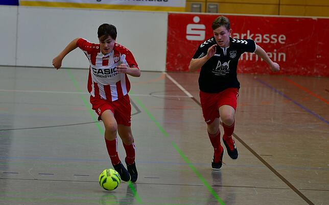 Bild 18: U15 des FV Lörrach-Brombach macht durch ein 8:1 gegen den FC Tiengen 08 den Gruppensieg klar