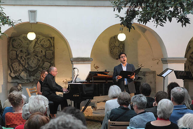 Auch 2017 wurde im Innenhof des Konstanzer Rathauses musiziert.
