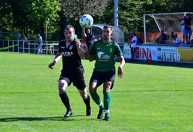 Bild 2: SV Herten holt nach 3:0-Führung nur ein 3:3 beim FV Lörrach-Brombach II &ndash; SV Herten &ndash; und wir haben Bilder!