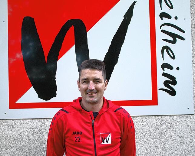 Weilheimer durch und durch: Michael Emmerich steht seinen Mann auf dem Nägeleberg und ist mit dem Start der Spielgemeinschaft mit dem SV ...