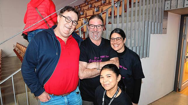 Bild 28: Endlich wieder Turngala! Fotos der Zuschauer beim großen Event in der Schänzlehalle