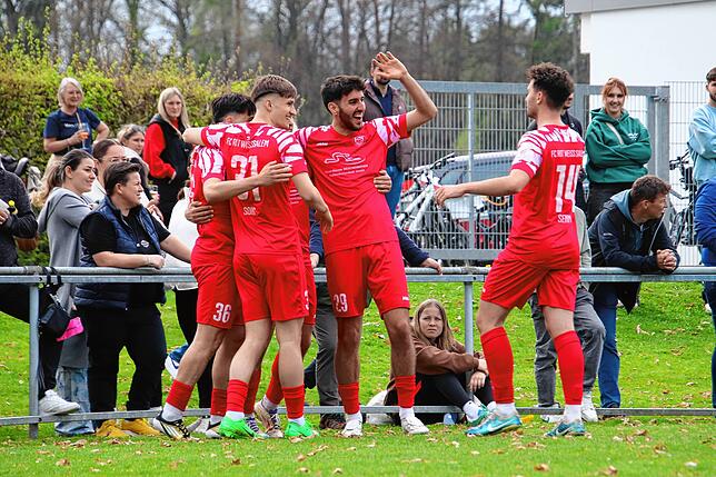 Bild 12: Emotionales Derby in Frickingen: Das sind die besten Bilder des Landesliga-Duells gegen Salem
