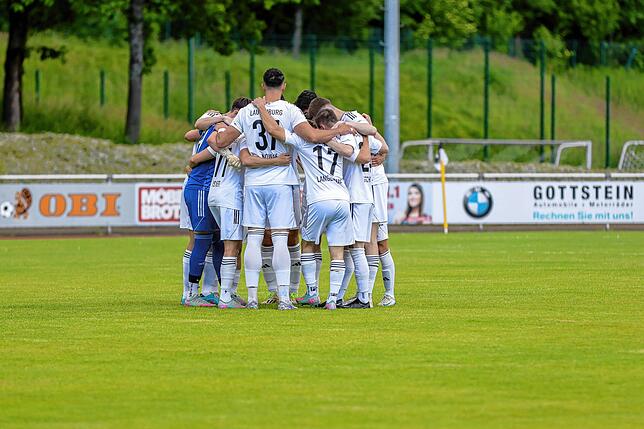 Bild 6: SV 08 Laufenburg besiegt den TuS Binzen mit 5:2 – und wir haben Fotos!