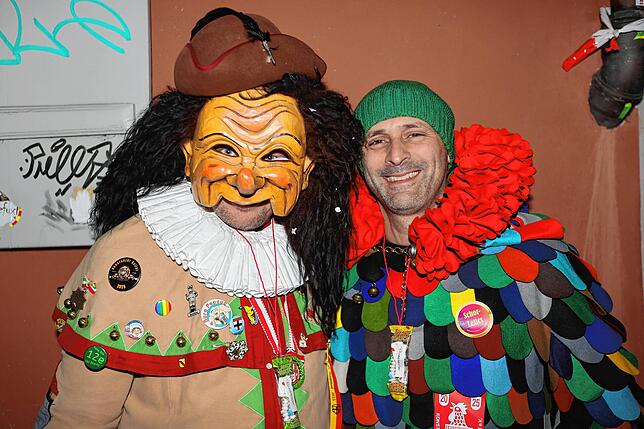 Bild 31: Konstanzer Straßenfasnacht 2025: Weiter geht‘s – auch am Fasnachtssamstag sind die Narren los