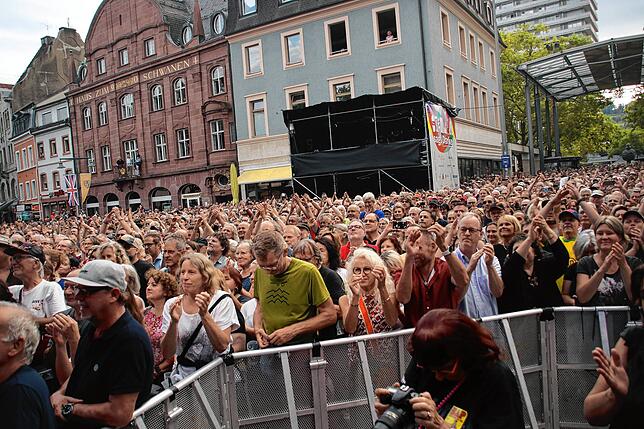 Bild 5: BAP beim Stimmenfestival 2025: Kölner Kultrocker heizen dem Publikum ein - das sind die Bilder