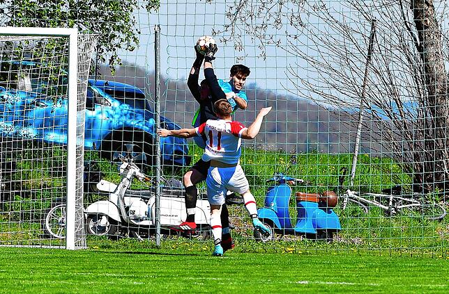 Bild 21: SV Buch spielt 1:1 im Oster-Derby gegen den FC RW Weilheim &ndash; und wir haben Bilder!