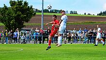 Der SV Aasen (Luis Stolz, links) setzte sich gegen die SG Marbach/Rietheim (Luis Richter) mit 2:0 durch.