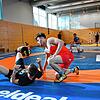 Eine Archivaufnahme vom Ringer-Training in der Tegginger-Sporthalle. Die Radolfzeller Sportvereine müssen seit Jahresbeginn auch ...