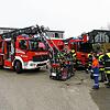 Anbieter präsentieren der Geisinger Feuerwehr mögliche Modelle einer Drehleiter. Derzeit läuft ein gemeinsames Ausschreibungsverfahren ...