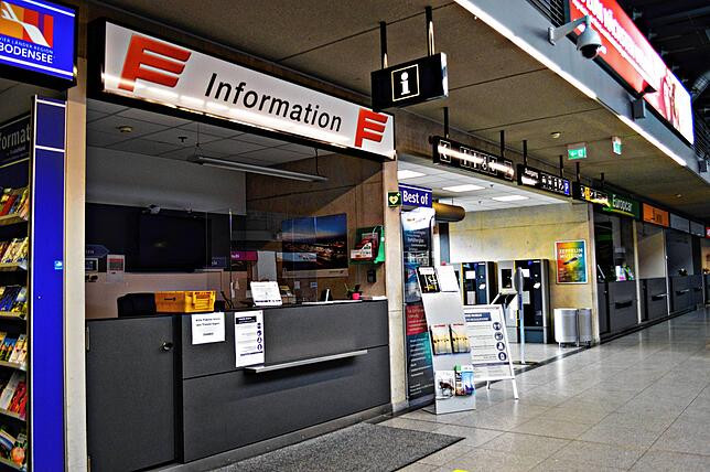 Noch ist es ziemlich ruhig am Flughafen. Zwischen ein und maximal fünf Maschinen täglich starten derzeit in Friedrichshafen.