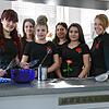 Sie freuen sich schon auf das erste Essen, das Team des Schülercafés (von links): Desiree Stupiello, Stefania Lapello, Eva Pöschel, ...
