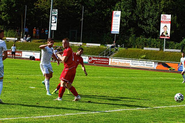 Bild 19: SV 08 Laufenburg siegt in Unterzahl gegen den SV Kirchzarten &ndash; und wir haben Bilder!