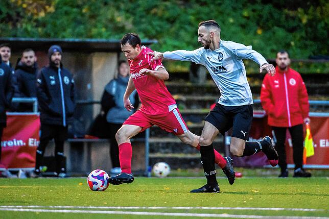 Bild 1: SG Weilheim/Gurtweil gewinnt beim FC 08 Bad Säckingen mit 2:0 &ndash; und wir haben Bilder!