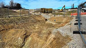 Ansichten wie im Tagebau. Das Regenwasser-Managent im Baugebiet Südlich Härlen bedarf einer komplexen Erschließung.