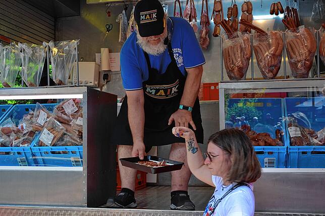 Bild 2: Bilder des Hamburger Fischmarkt in Todtmoos