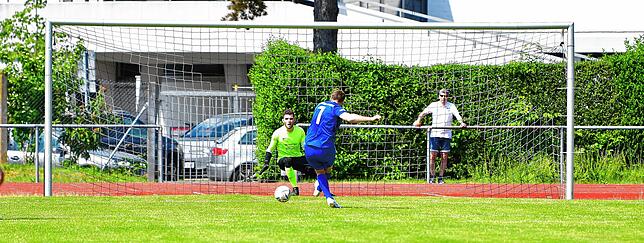 Bild 7: SG FC Wehr-Brennet besiegt den TuS Efringen-Kirchen mit 3:1 &ndash; und wir haben Bilder!