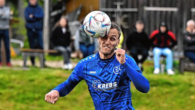 Bild 17: FC Schlüchttal besiegt den TuS Efringen-Kirchen mit 4:2 – und wir haben Bilder!