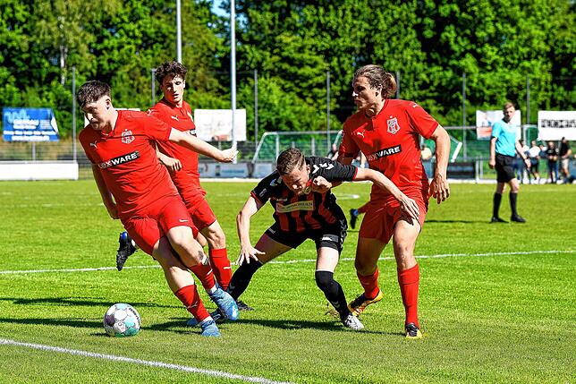 Bild 1: FSV Rheinfelden siegt gegen Freiburger FC U23 mit 4:0 &ndash; und wir haben Bilder!