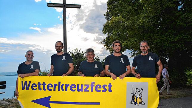 Sie freuen sich, dass am Samstag wieder Wetterkreuzfest gefeiert wird: (von links) Markus Schmäh, Michi Himpel, Martin Brugger, Max ...