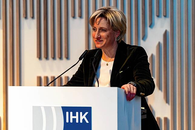 Bild 9: Impressionen vom feierlichen Festakt zur Eröffnung des IHK-Neubaus Haus der Wirtschaft
