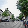 Im Bereich der Jugendmusikschule in der Bahnhofstraße darf künftig nur noch maximal 30 Stundenkilometer schnell gefahren werden. Das ...