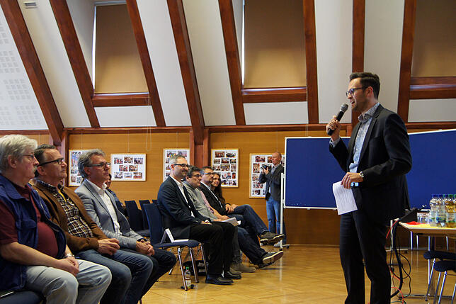 Bürgermeister Johannes Henne ermunterte die Bürger im Mai 2019, sich auch weiterhin am Projekt „Mitte gestalten“ zu beteiligen.