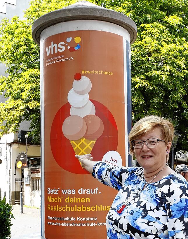 Auch Tanja Brütsch, Mitarbeiterin im Sekretariat der Geschäftsstelle Konstanz der Volkshochschule Landkreis Konstanz, hatte seinerzeit ...