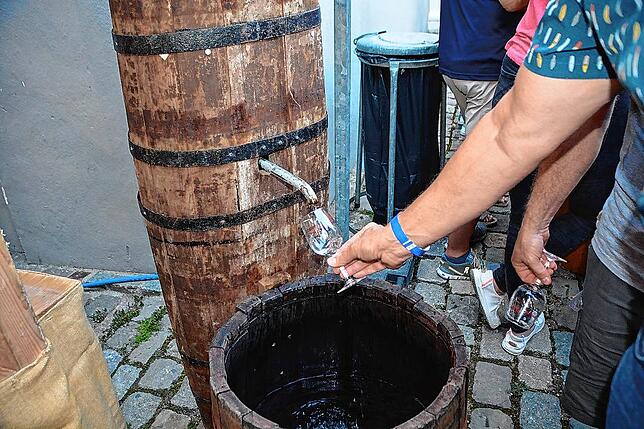 Bild 15: Das 47. Bodensee Weinfest in Meersburg ist eröffnet