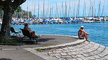 Warmes, ein wenig durch ein Gewitter abgekühltes Badewetter an der Konstanzer Seestraße: so lieben es viele. Wie der Hochsommer 2023 ...