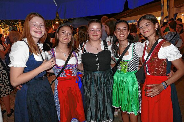 Bild 3: Bayerisches Wochenende begeistert seine Gäste mit Geselligkeit, Genuss und guter Laune.
