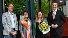 Melanie Riedmann, die neue Leiterin des Milchwerks (Zweite von rechts) mit (weiter von links) Erik Hörenberg (Fachbereichsleiter ...