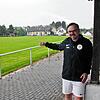 Hier fällt der Startschuss für &bdquo;Die Ballhelden&ldquo;. Auf dem Fußballplatz in Weilersbach will Tobias Leber aus Villingen im ...