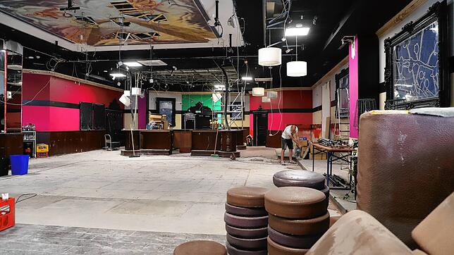 Noch wird im großen Raum des Konstanzer Clubs Berry&lsquo;s emsig gearbeitet: Ein ganz neues Gesicht soll er erhalten, wie die Betreiber ...