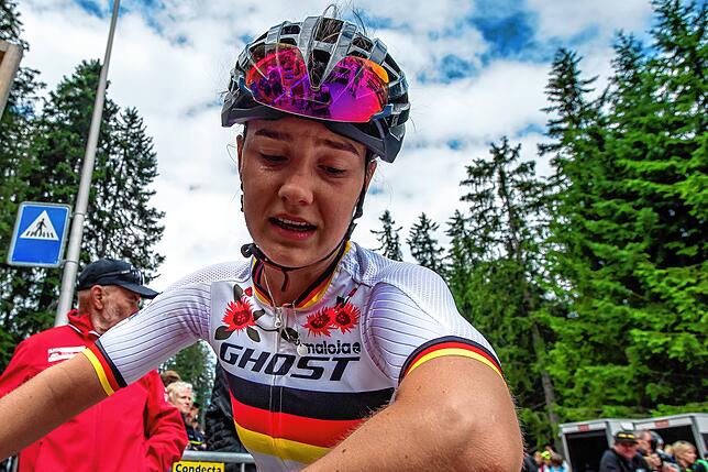 Bild 18: Mountainbikerin Finja Lipp fuhr Weltcup in Lenzerheide und wir haben Impressionen vom Rennen
