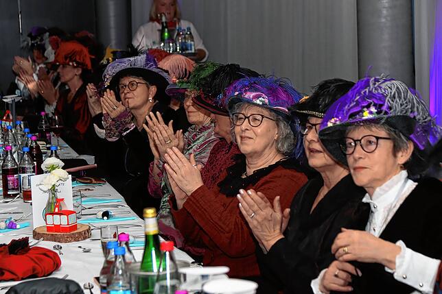 Bild 25: Ein Abend in Samt und Seide: Die Villinger alten Jungfere zeigen eindrucksvolle Eleganz – die Bilder!