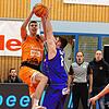 Der Kader der Wiha Panthers ist derzeit dünn besetzt. Immerhin: Big Man und Stütze des Teams, Jacob Knauf, kann gegen Gießen wieder ...